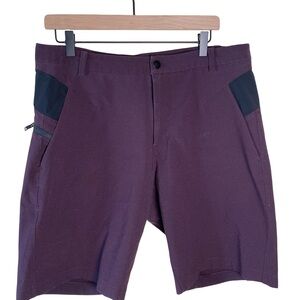 Lululemon Men’s  Shorts Size  36 Workout Performance Athletic Purple